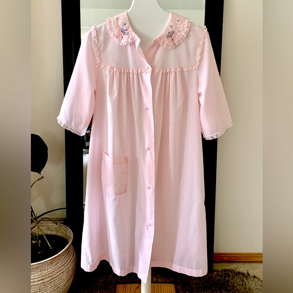 Vintage Grandma Handmade Robe/Housecoat